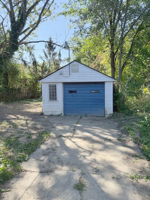 Foto del edificio - 16426 Manning St
