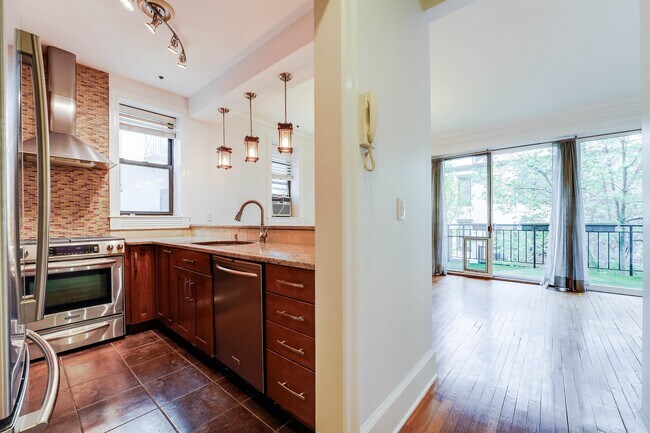 Foto del edificio - 1115 Willow Ave