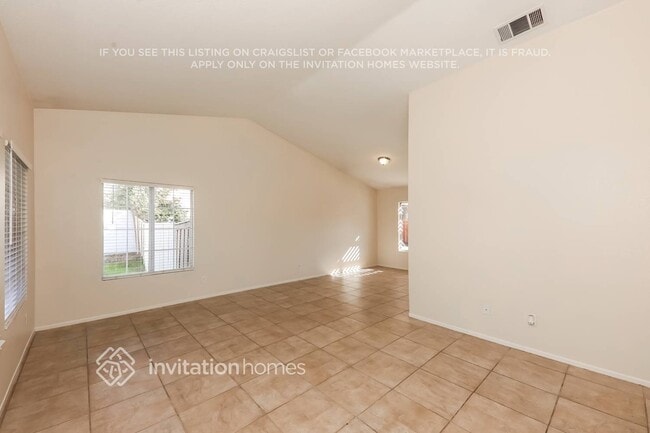 Foto del edificio - 23195 Twinflower Ave