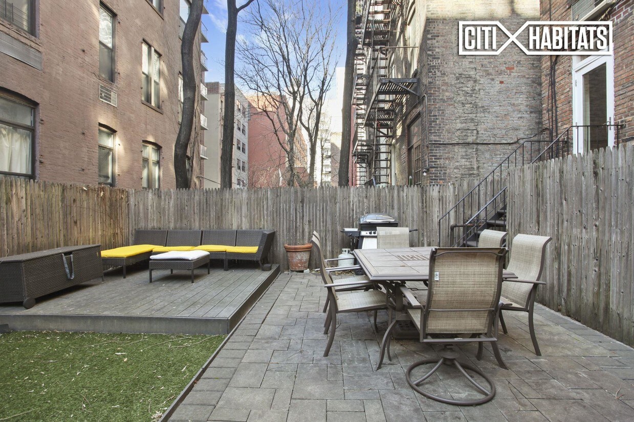 Foto principal - 430 E. 77 ST. ASSOC.