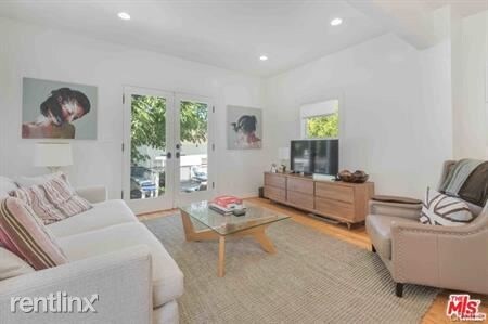 Building Photo - 4 br, 4 bath House - 135 N Norton Ave