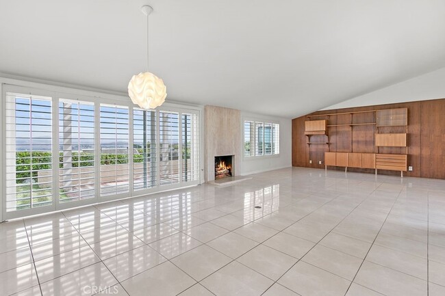 Foto del edificio - 30996 Carrara Rd
