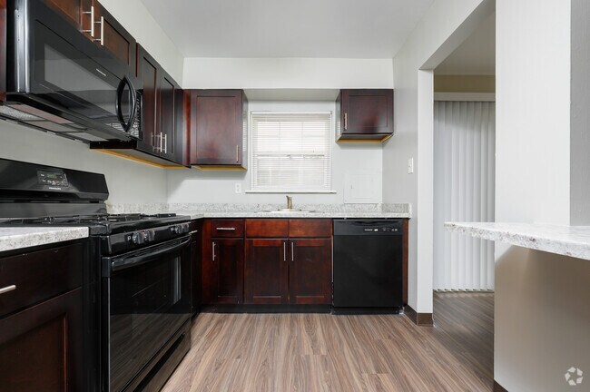 3HAB, 1BA, 2HB - 1.222SF - The Bradford