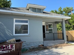 Building Photo - 545 E 600 S