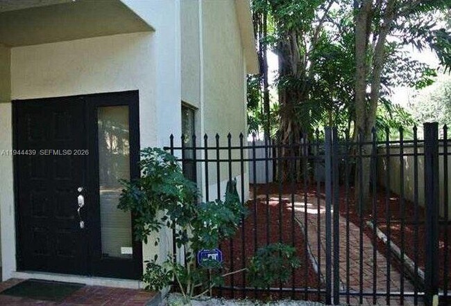 Building Photo - 3040 Shipping Ave