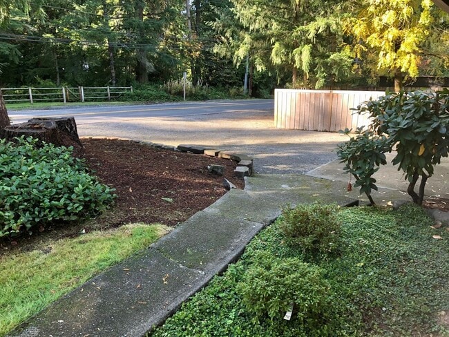 Foto del edificio - Charming 3 Bedroom in Cottage Lake