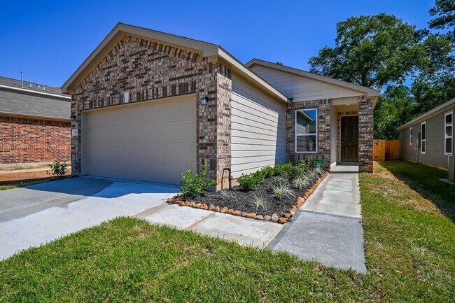 Building Photo - 27638 Mesabe Dr