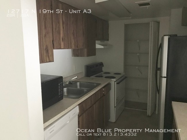 Building Photo - 12717 N 19th St