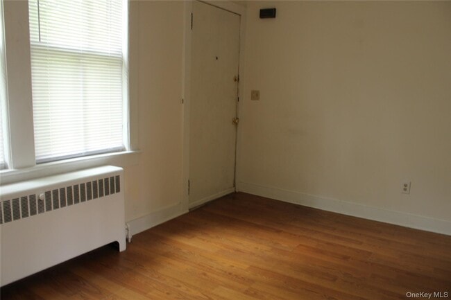 Building Photo - 50 NY-343