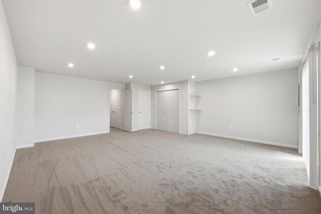 Building Photo - 8718 Stevenson Ln