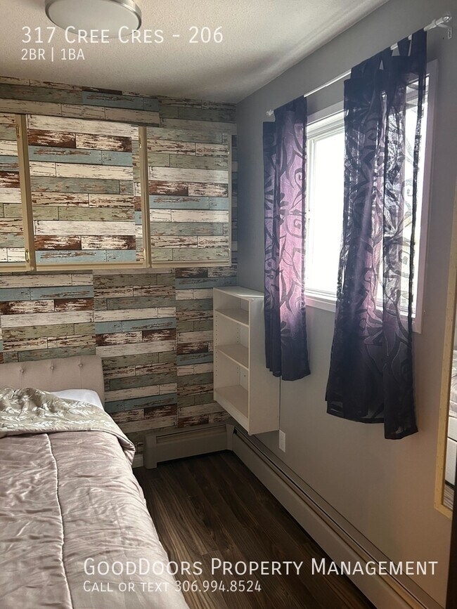 Photo du bâtiment - 317 Cree Crescent