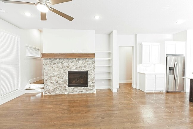 Building Photo - 1405 Bronson Ct