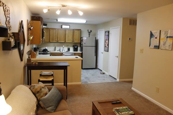 Building Photo - 10706 Kings Riding Way