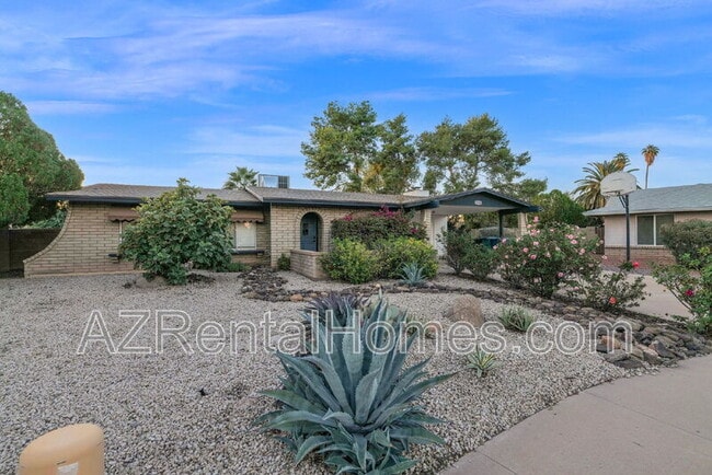 Foto del edificio - 2454 W Obispo Cir