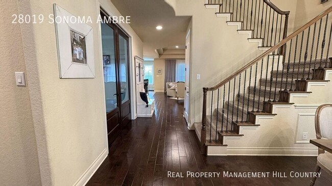Building Photo - 28019 Sonoma Ambre