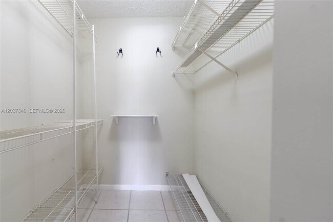 Foto del edificio - 9015 SW 125th Ave