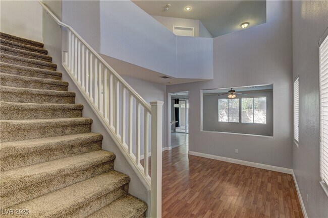 Foto del edificio - 10654 Solar Hawk Ave