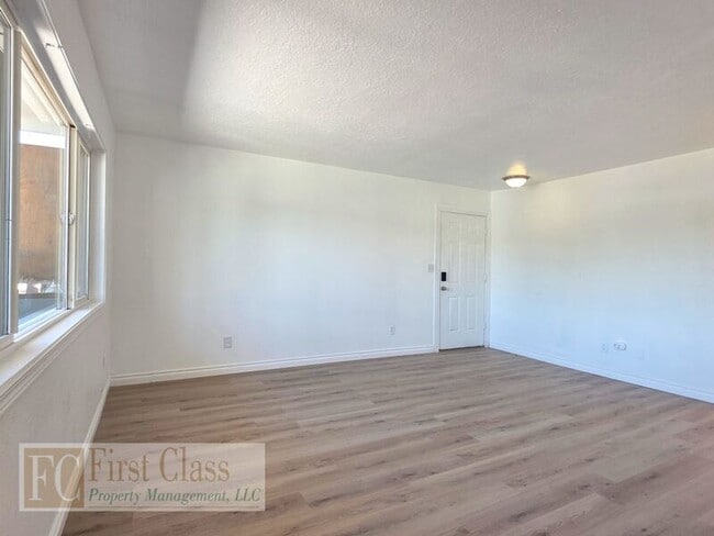 Photo - 12345 SW HALL BLVD Apartment