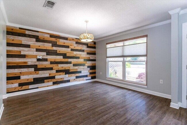 Foto del edificio - "Charming 3-Bed Oasis with Private Pool in Fort Walton Beach!"