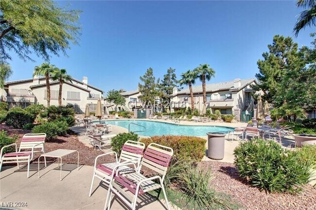 Building Photo - 5710 E Tropicana Ave