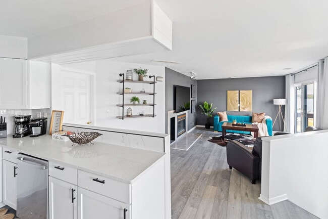 Foto del edificio - 301 S Front St