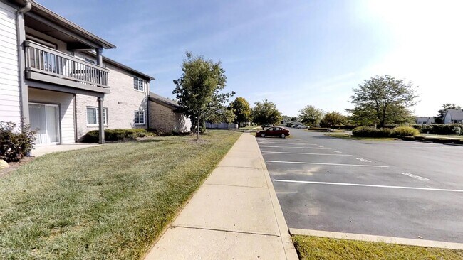 Foto del edificio - 10405 Trotters Pointe Dr
