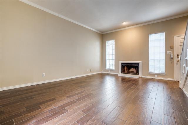 Foto del edificio - 4325 Bowser Ave