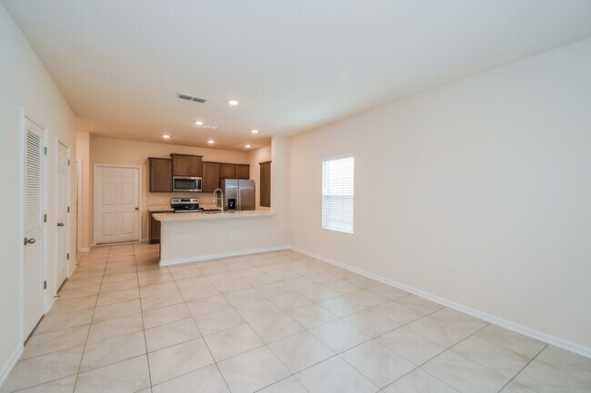 Building Photo - 86728 Mainline Rd, Yulee, FL