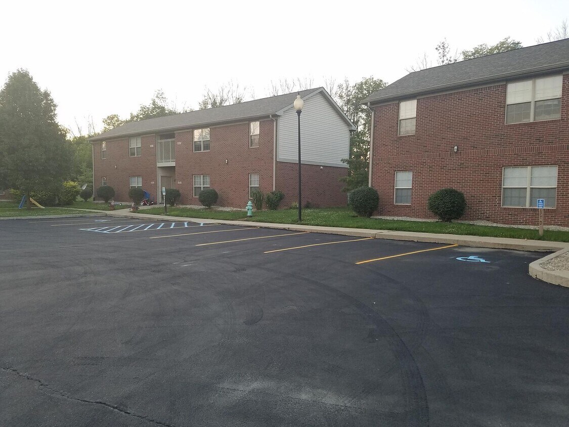 4277 Eclipse Way Unit 4277 B, New Palestine, IN 46163 Apartments in
