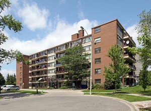 Building Photo - Grandstand Place