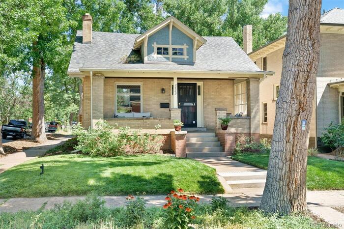 Primary Photo - Craftsman Bungalow located in Potter Highl...