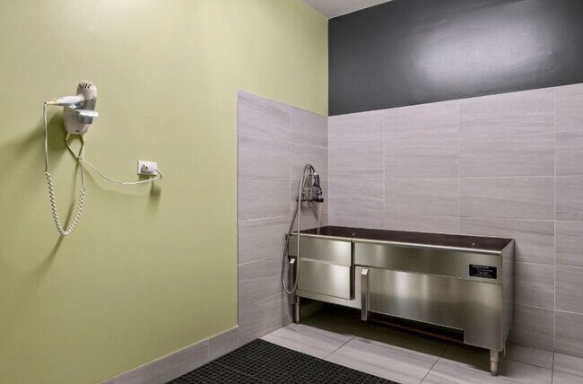 Foto del edificio - 3740 N Halsted St