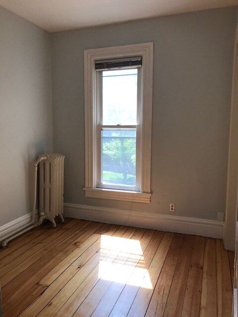Foto del edificio - 731 4th St E