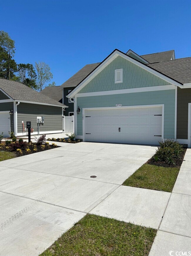 Building Photo - 2514 Blue Crane Cir