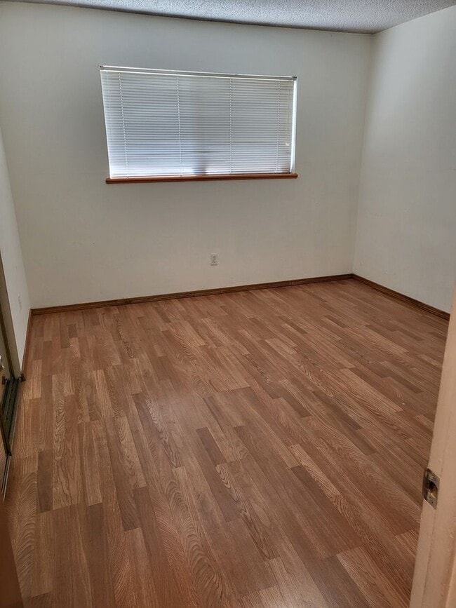 Building Photo - SH2229