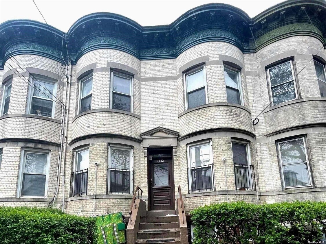 153232 71st St, Brooklyn, NY 11228 House Rental in Brooklyn, NY