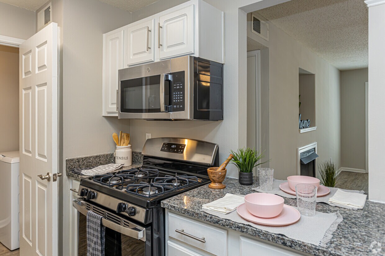 The Grove Apartments Apartments in Biloxi, MS