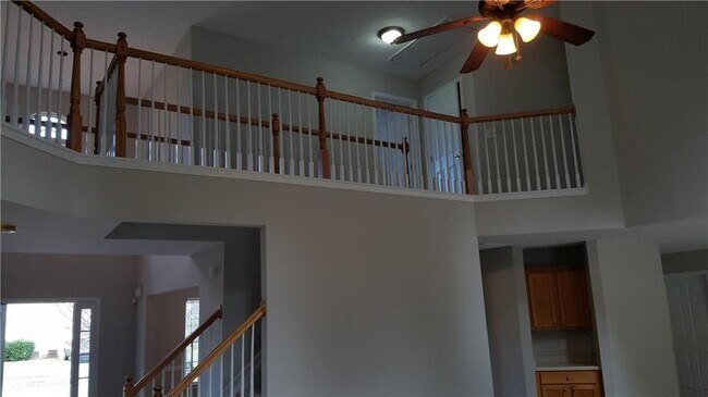 Foto del edificio - 3652 Roxfield Dr NE