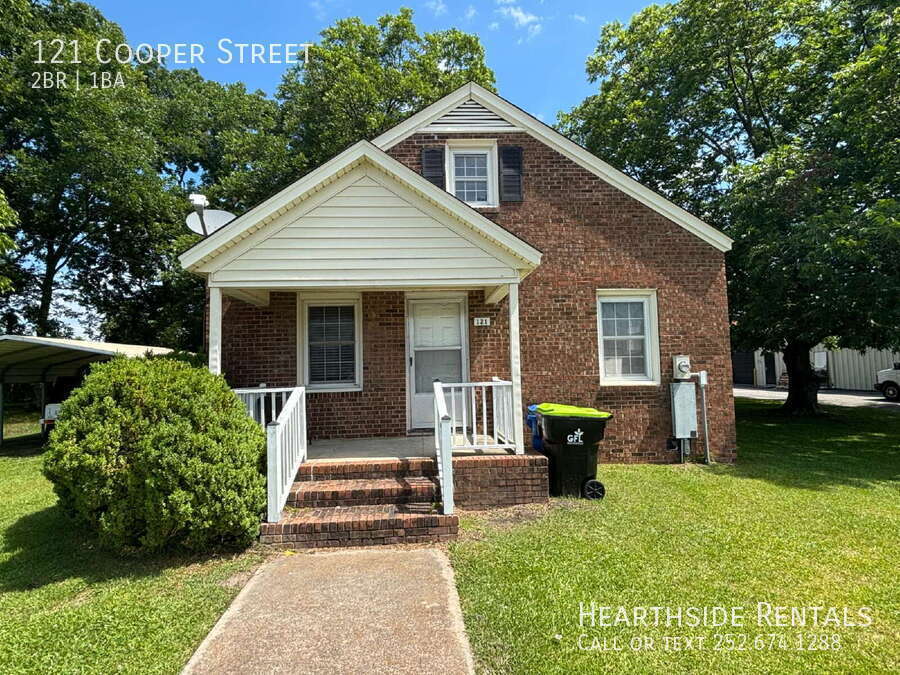 Primary Photo - 121 Cooper St