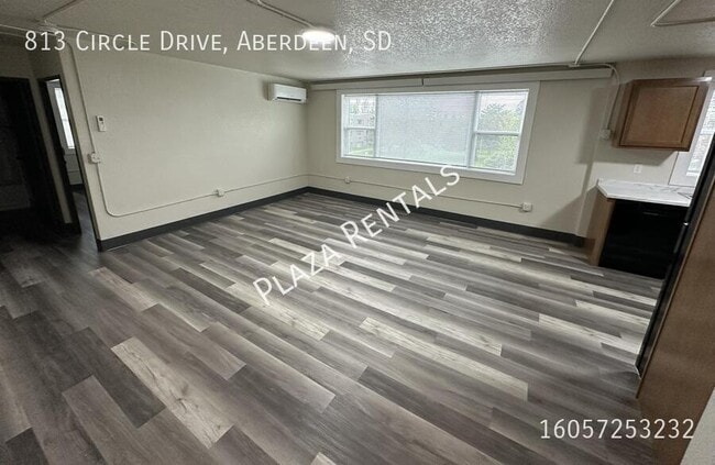 Building Photo - 1020 N 2nd St