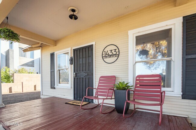 Foto del edificio - 1433 E Osborn Rd
