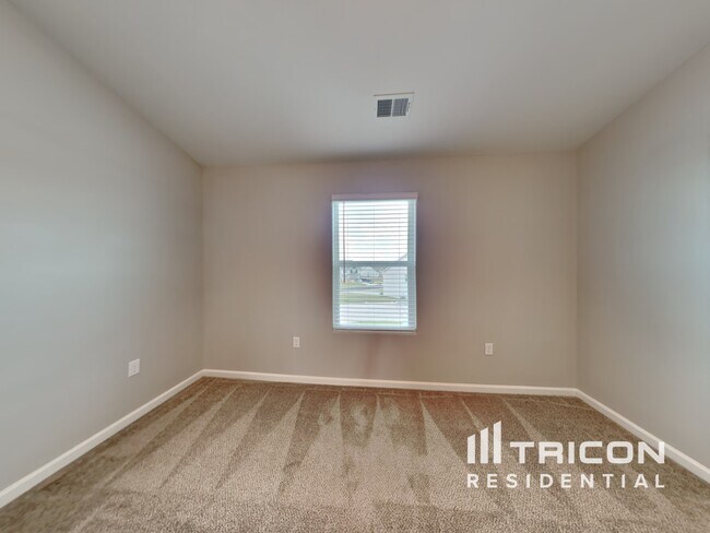 Building Photo - 260 Belcaro Dr