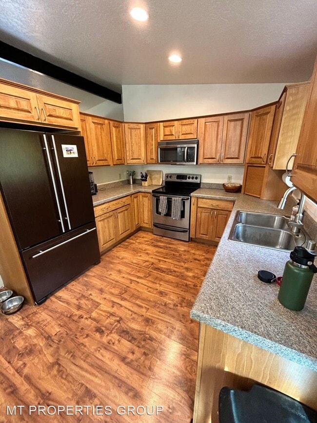 Building Photo - 4 br, 2 bath House - 109 Grandview Way