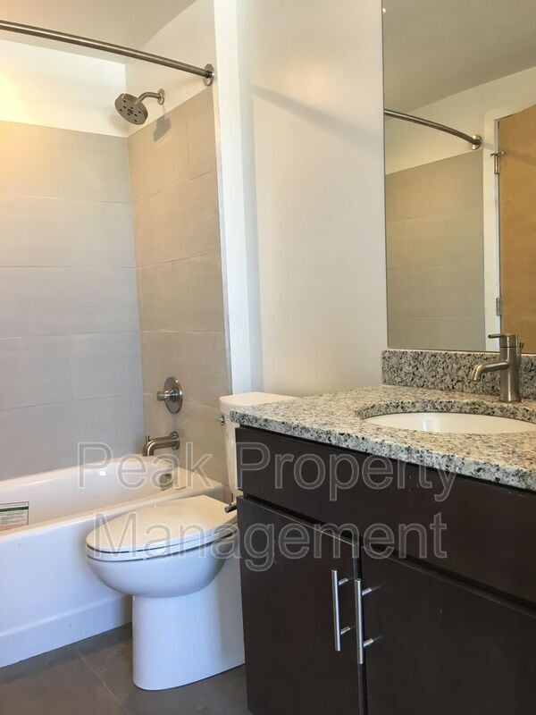 Photo - 1315 Hull St House