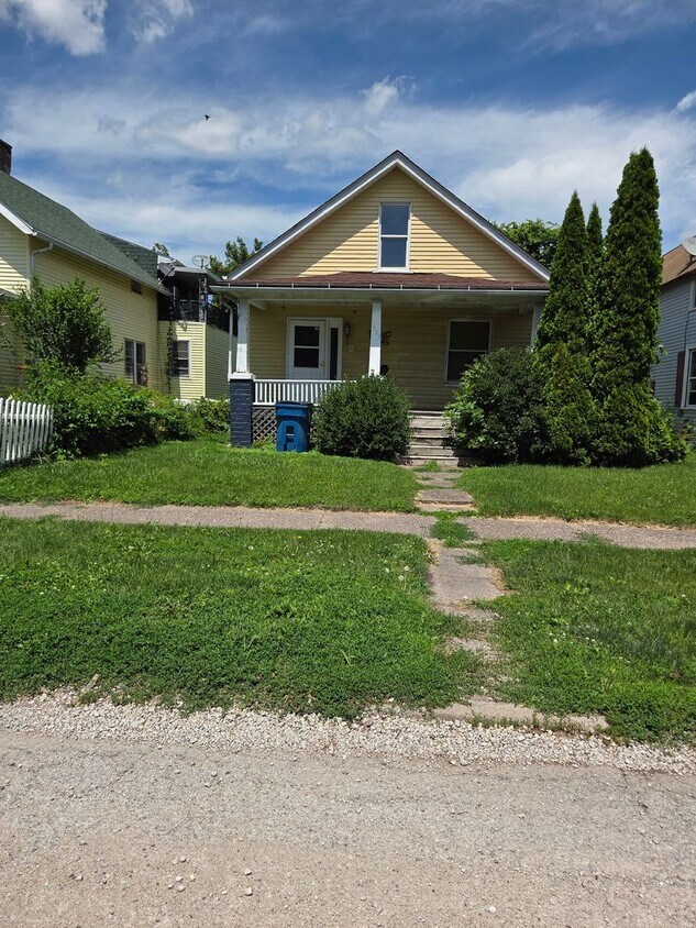 Foto principal - 1523 10th Ave