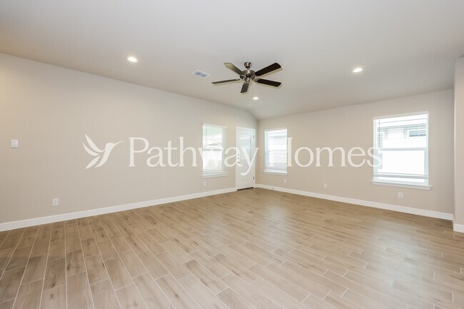 Building Photo - 1756 Reverie Rd