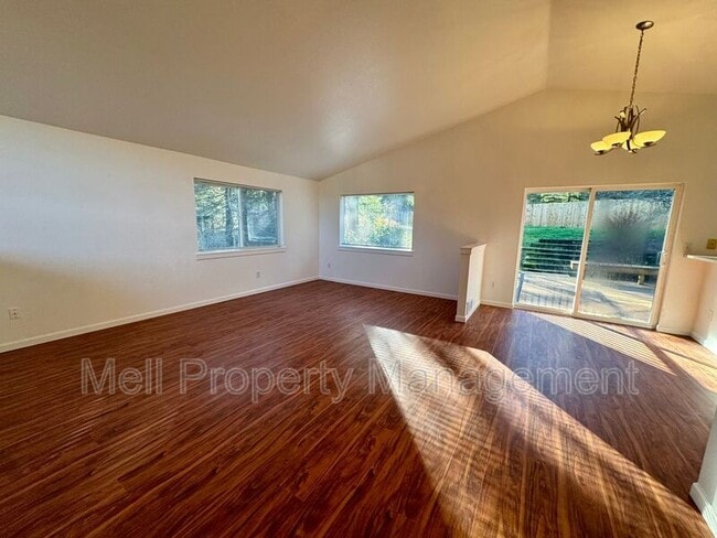 Building Photo - 101 E Heatherwood Ct