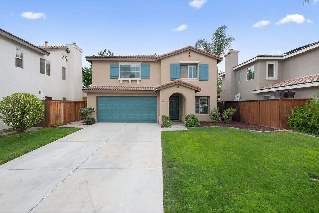 Foto principal - 40677 Cartier St