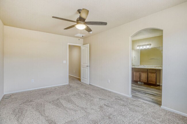 Foto del edificio - 1829 Final View Aly