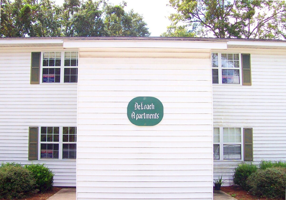 Primary Photo - 136 S. Macon Street